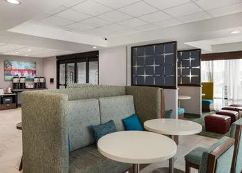Hampton Inn Gadsden hotel thumbnail 4