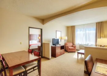 Comfort Suites Springfield-Eugene hotel thumbnail 6
