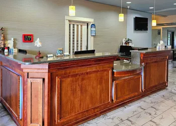 Lighthouse Suites Inn hotel thumbnail 2
