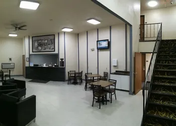 Super 8 by Wyndham Keokuk hotel thumbnail 6