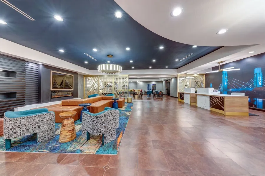 La Quinta Inn & Suites by Wyndham Woodway - Waco South hotel detail image 2
