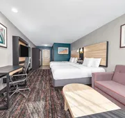 La Quinta Inn & Suites by Wyndham Woodway - Waco South hotel detail image 7
