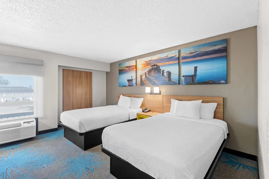 Days Inn & Suites by Wyndham Cedar Rapids hotel detail image 6