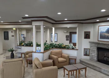 Baymont by Wyndham Rockford hotel thumbnail 2