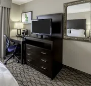 Holiday Inn Hotel & Suites-Milwaukee Airport by IHG hotel detail image 5