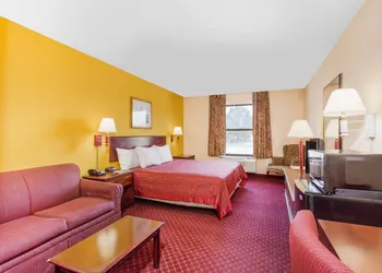 Days Inn by Wyndham Tappahannock hotel thumbnail 7