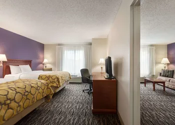 Baymont by Wyndham Springfield I-44 hotel thumbnail 5
