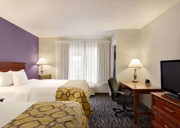 Baymont by Wyndham Springfield I-44 hotel thumbnail 6