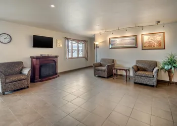 Quality Inn Kenai hotel thumbnail 3