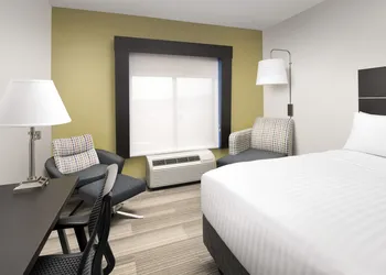 Holiday Inn Express Knoxville-Strawberry Plains by IHG hotel thumbnail 3