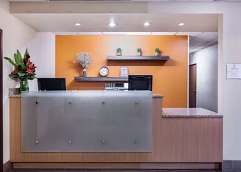 La Quinta Inn & Suites by Wyndham Helena hotel thumbnail 2