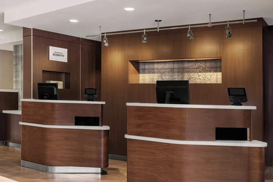 Courtyard by Marriott Ventura Simi Valley hotel detail image 2