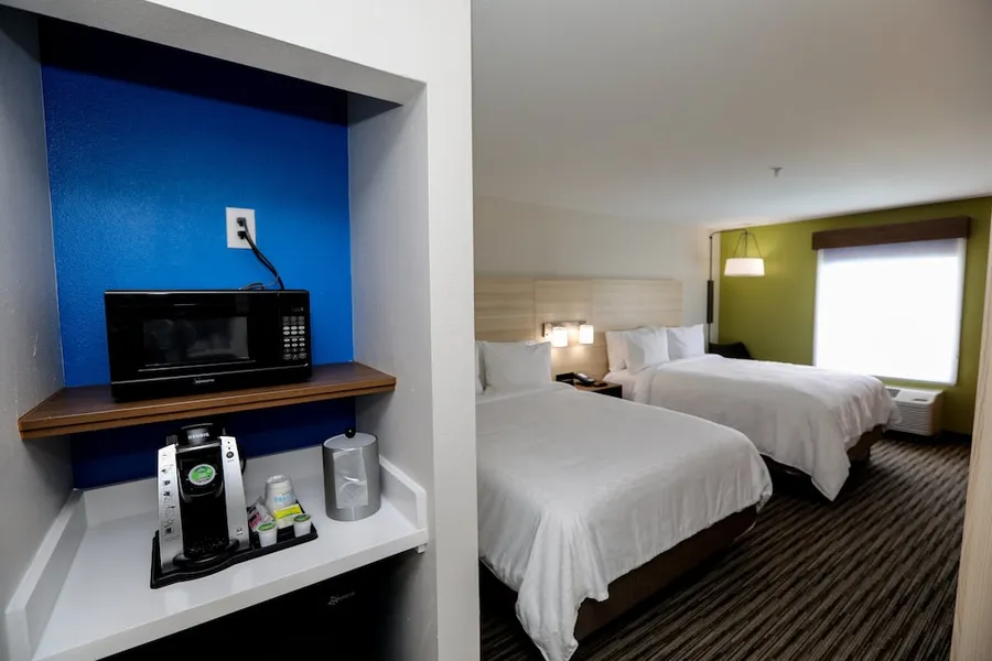 Holiday Inn Express : Hillsboro I-35 by IHG hotel detail image 6