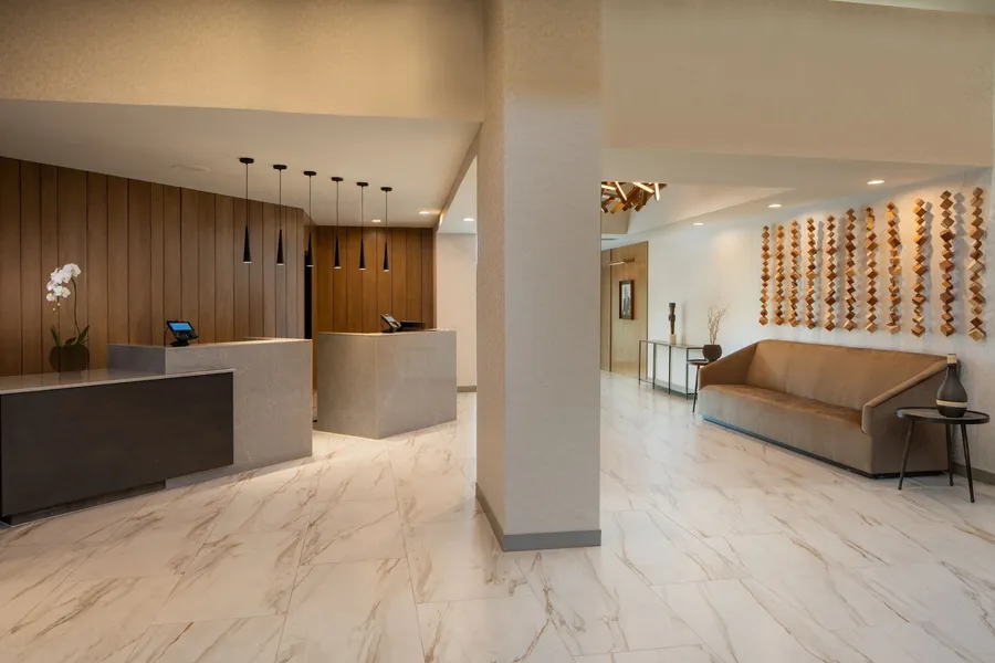 Mobile Marriott hotel detail image 2