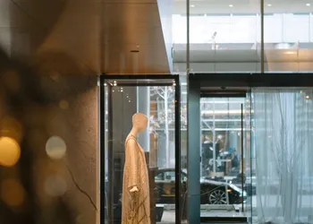 Fairmont Pacific Rim hotel thumbnail 4