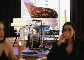 Fairmont Pacific Rim hotel thumbnail 7