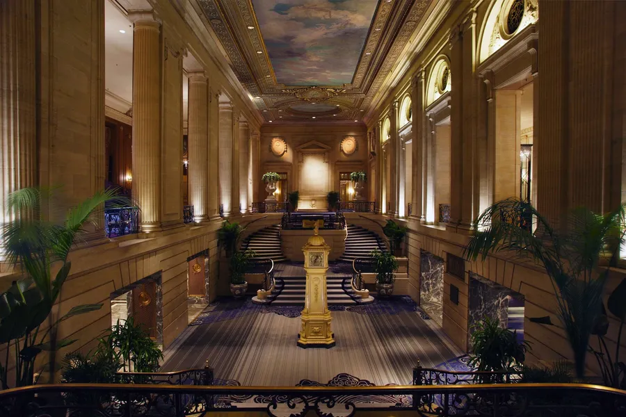Hilton Chicago hotel detail image 2