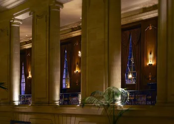 Hilton Chicago hotel thumbnail 3