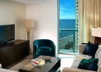 Solé Miami, A Noble House Resort hotel thumbnail 7