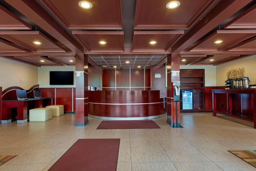 Best Western Plus Poconos Hotel hotel detail image 2