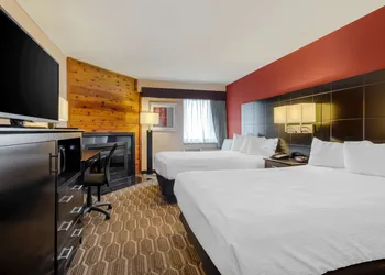 Best Western Plus Poconos Hotel hotel thumbnail 5