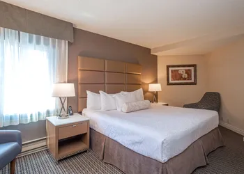 Best Western Premier Chateau Granville Hotel & Suites & Conf. Centre hotel thumbnail 8