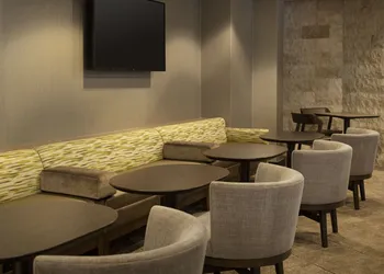 SpringHill Suites by Marriott Fort Worth University hotel thumbnail 2