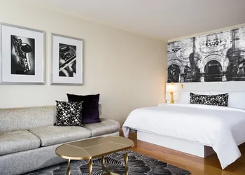 Avenue of the Arts Costa Mesa, a Tribute Portfolio Hotel hotel thumbnail 7