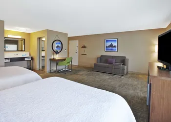 Hampton Inn Commerce Novi hotel thumbnail 8