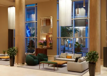 Warwick Le Crystal - Montréal hotel thumbnail 2