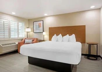 Best Western Shadow Inn hotel thumbnail 4