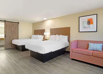 Best Western Shadow Inn hotel thumbnail 5