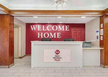 Best Western Plus Riata hotel thumbnail 3