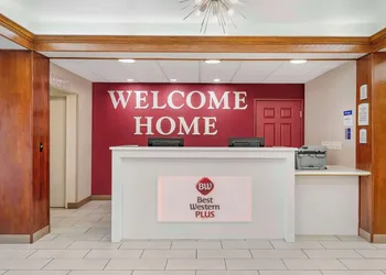 Best Western Plus Riata hotel thumbnail 3