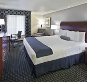Best Western Plus Marina Shores Hotel hotel detail image 5