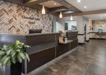 Best Western Plus Chocolate Lake Hotel hotel thumbnail 3
