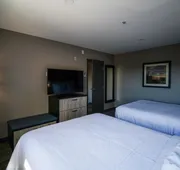 Best Western Plus Chocolate Lake Hotel hotel detail image 5
