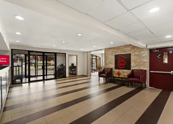 Red Roof Inn Martinsburg hotel thumbnail 2