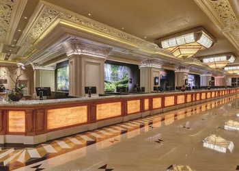 Mandalay Bay Resort And Casino hotel thumbnail 2