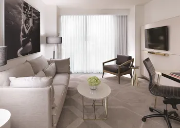 Mandalay Bay Resort And Casino hotel thumbnail 5