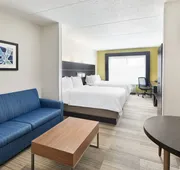 Holiday Inn Express Hotel & Suites Spartanburg-North by IHG hotel detail image 3