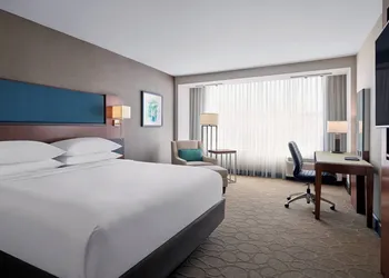 Delta Hotels by Marriott Milwaukee Northwest hotel thumbnail 3