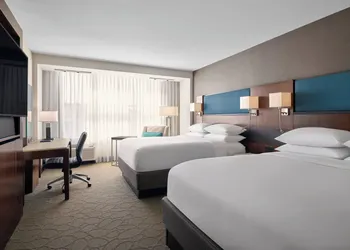 Delta Hotels by Marriott Milwaukee Northwest hotel thumbnail 4