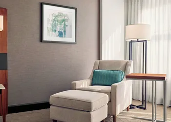 Delta Hotels by Marriott Milwaukee Northwest hotel thumbnail 6