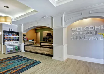Hampton Inn Palm Beach Gardens hotel thumbnail 2