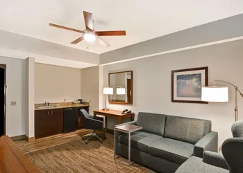 Hampton Inn Palm Beach Gardens hotel thumbnail 8
