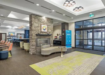 Hampton Inn by Hilton Winnipeg Airport/Polo Park hotel thumbnail 3