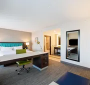 Hampton Inn by Hilton Winnipeg Airport/Polo Park hotel detail image 7