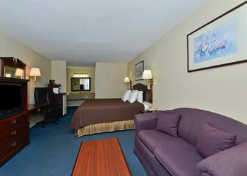 Americas Best Value Inn Hazlehurst, GA hotel thumbnail 7