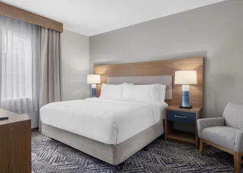 Candlewood Suites Alexandria by IHG hotel thumbnail 5
